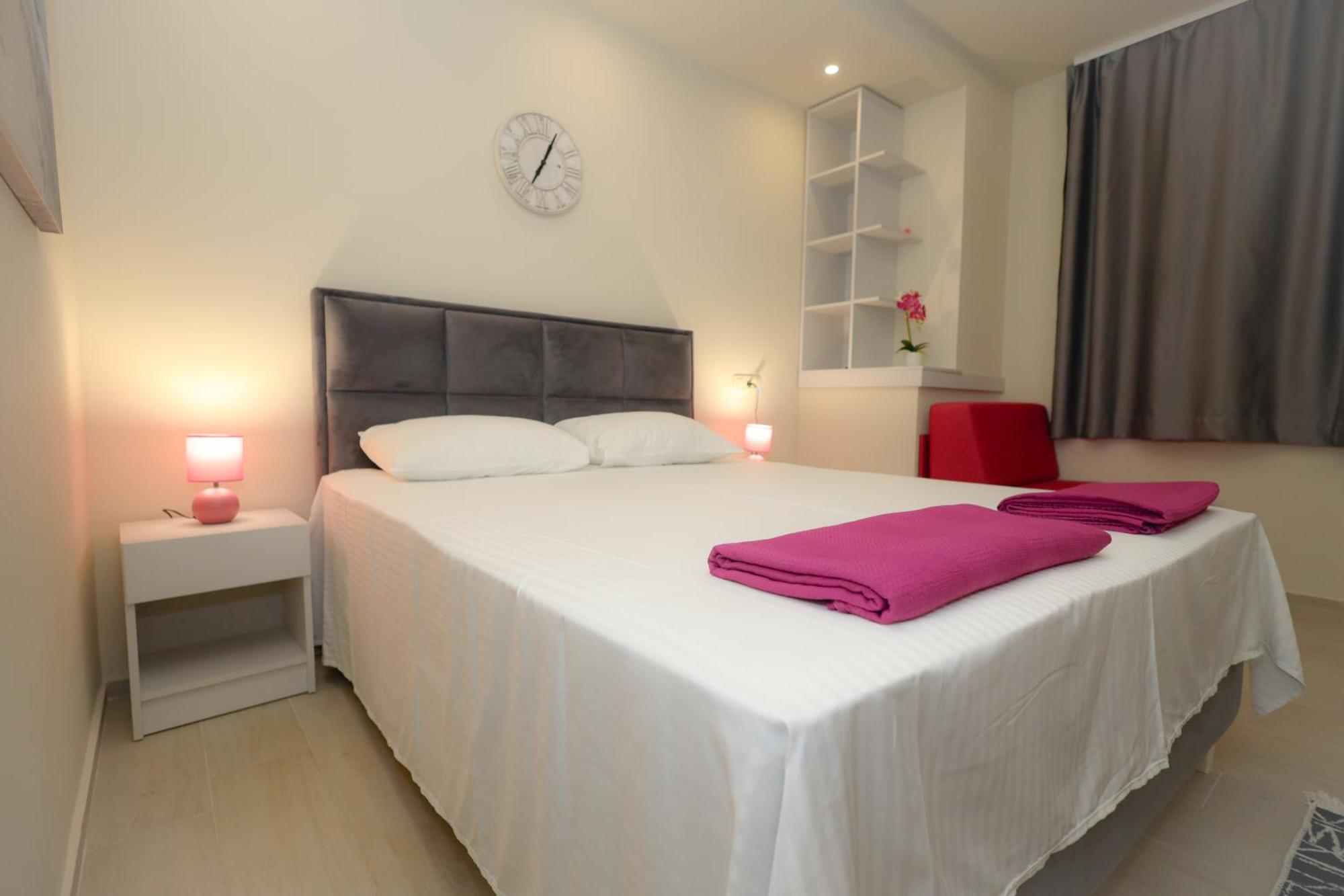 Apartments Milanovic Herceg Novi Ngoại thất bức ảnh
