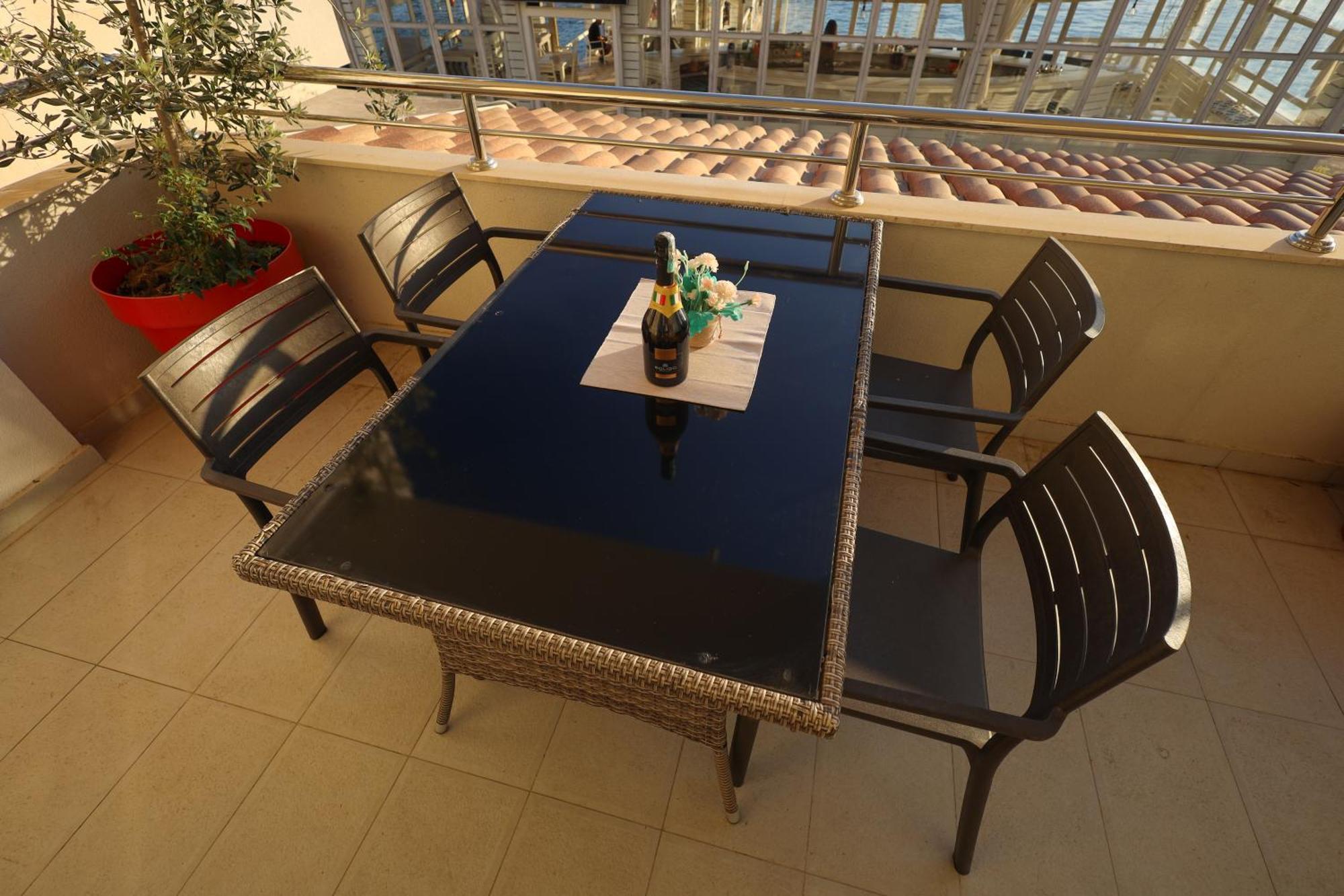 Apartments Milanovic Herceg Novi Ngoại thất bức ảnh