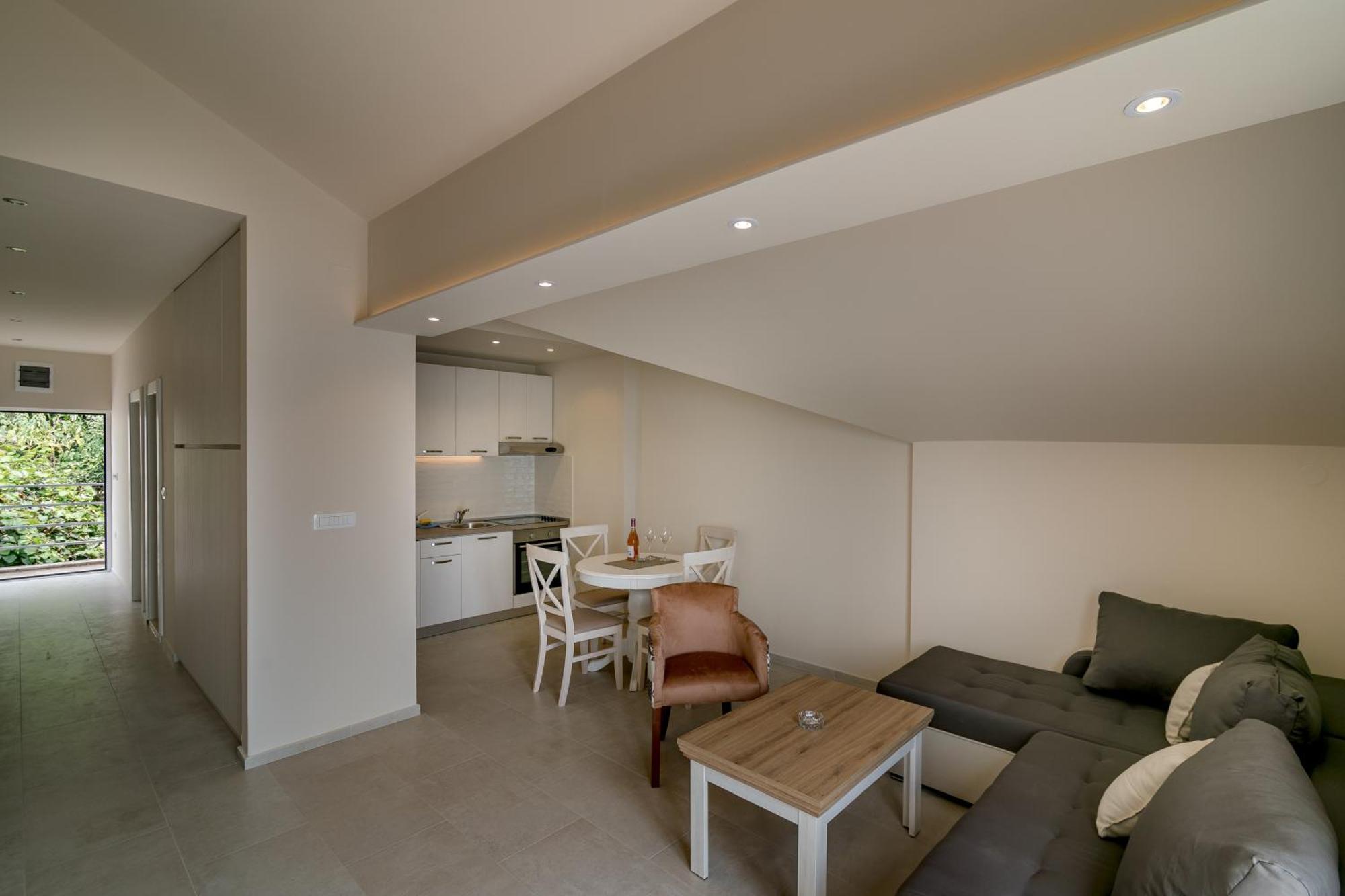 Apartments Milanovic Herceg Novi Phòng bức ảnh