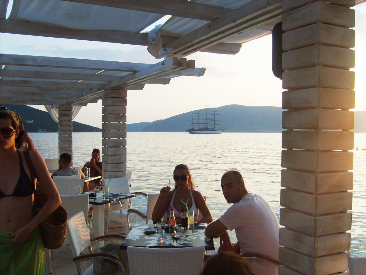 Apartments Milanovic Herceg Novi Ngoại thất bức ảnh